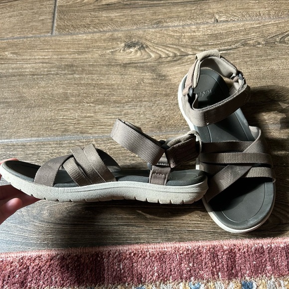 Women's Teva - Picture 3 of 4